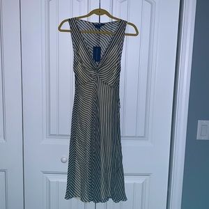 Ralph Lauren dress never worn with tag still on size 8